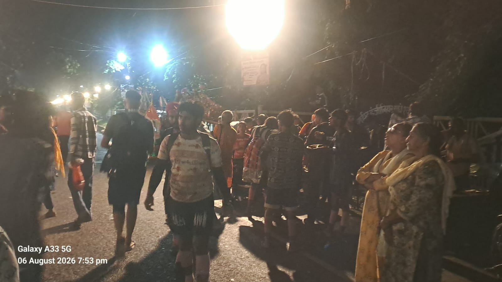हरिद्वार से रुड़की तक कांवड़ियों का जनसैलाब, टूटे पिछले कई रिकॉर्ड!